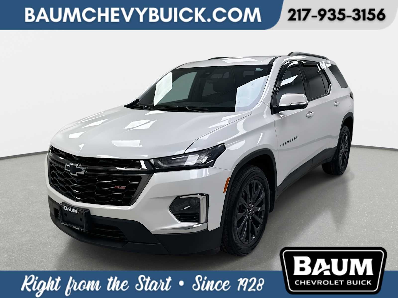 2022 Chevrolet Traverse RS in Iridescent Pearl Tricoat — front three-quarter view