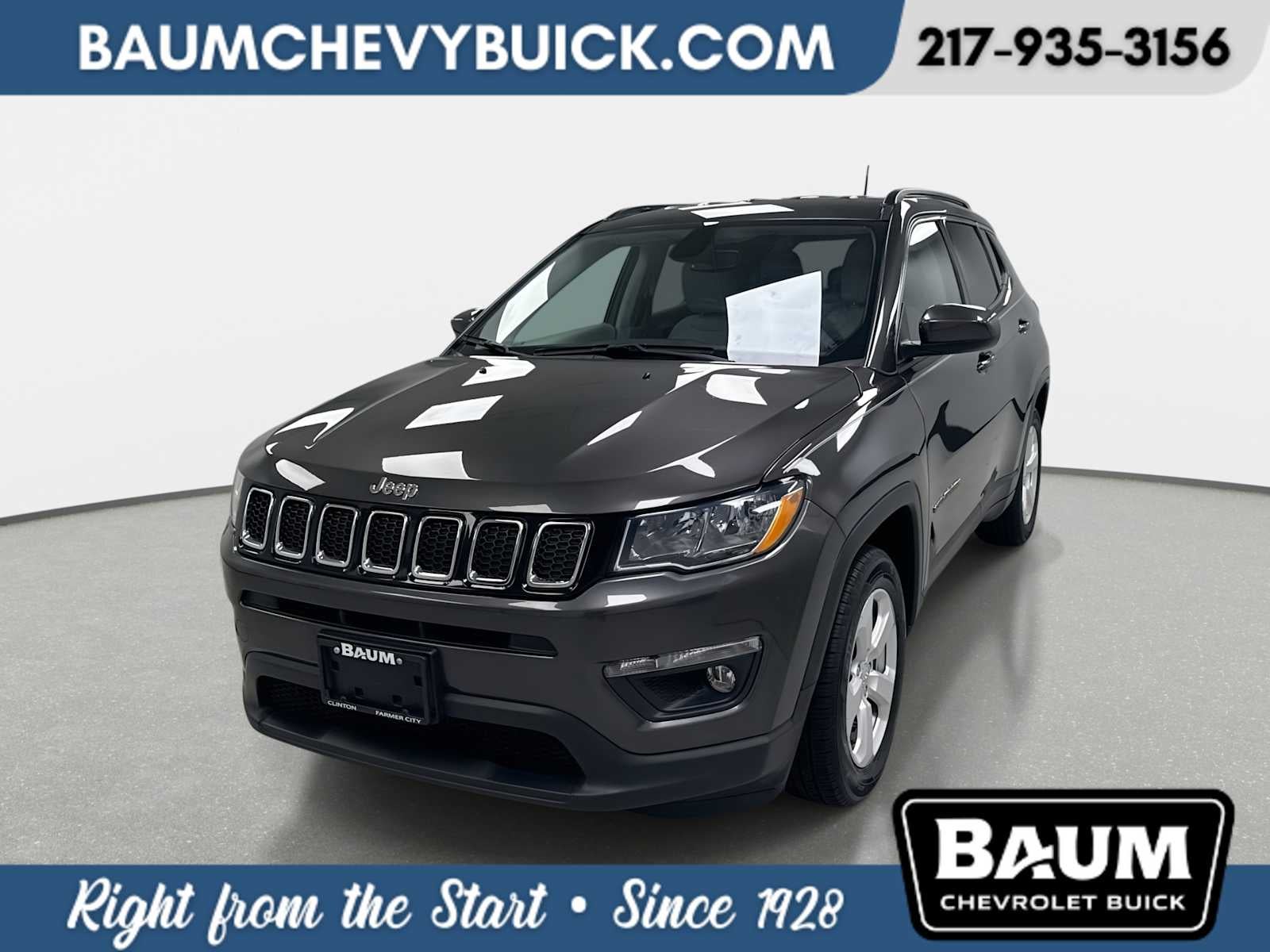 2019 Jeep Compass Latitude FWD in Gray — front three-quarter view
